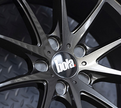 Bola B9