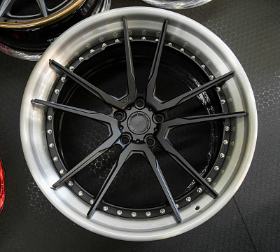 ADV.1 ADV5.2 Track Spec CS