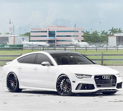 Фото дисков Strasse Wheels SV15T Deep Concave Monoblock на Audi A/RS 7 (4G)