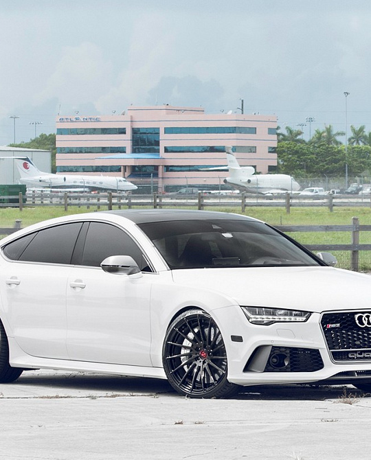 Фото дисков SV15T Deep Concave Monoblock Другой цвет на Audi A/RS 7 (4G)