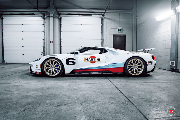 Фото дисков Vossen S17-01 Глянцевая шампань на Ford GT II