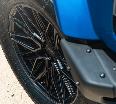 Фото дисков Vossen HF6-5 на Ford Bronco