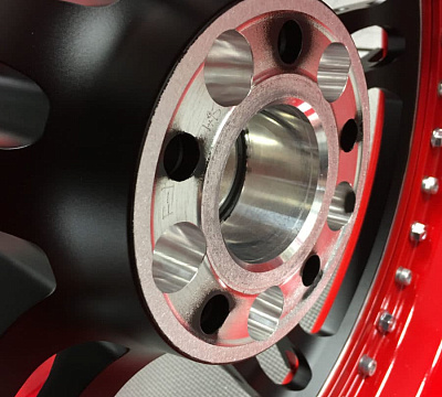 ADV.1 ADV05 Track Spec CS