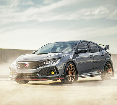 Фото дисков Motegi Racing MR147 CM7 на Honda Civic Type R FK8