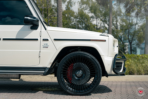 Фото дисков Vossen S17-16 Черный глянец на Mercedes-Benz G-Class III