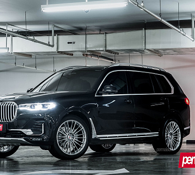 Фото дисков Vossen S17-04 на BMW X7 (G07)