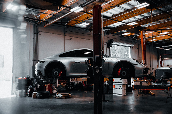 Фото дисков Brixton Forged FDE01 Черный сатин на Porsche 911 VIII