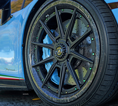 Фото дисков Savini SV10 на Lamborghini Huracan
