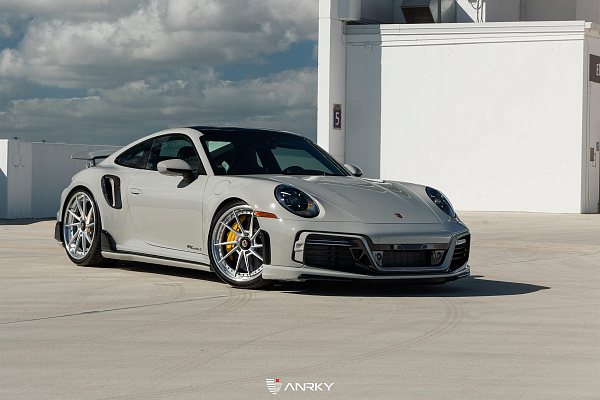 Фото дисков Anrky AN33 Сатиновый лак на Porsche 911 VIII
