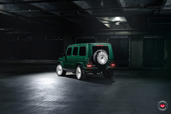 Фото дисков Vossen LC3-11 Глянцевый лак на Mercedes-Benz G-Class III