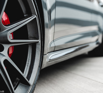 Фото дисков HRE FF04 на Audi A/S/RS 5 (F5)