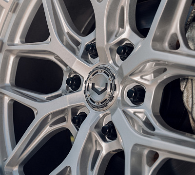 Фото дисков Vossen HFX-1 (6-Lug) на Toyota Tundra III