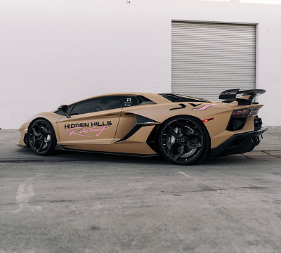 Фото дисков Brixton Forged NC01-R на Lamborghini Aventador