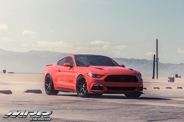 Фото дисков MRR FS01 Черный глянец на Ford Mustang VI