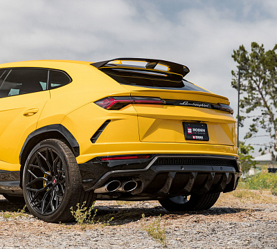 Фото дисков Vossen S17-01 на Lamborghini Urus