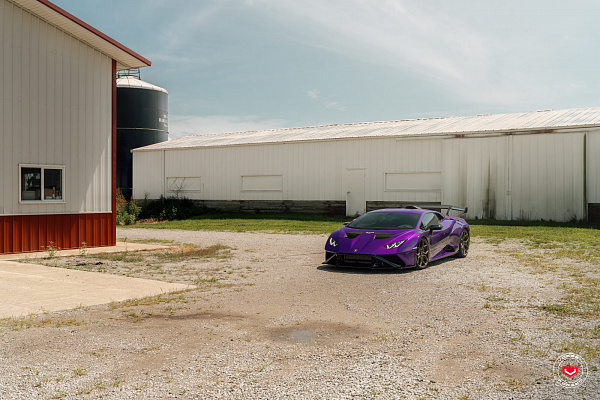 Фото дисков Vossen EVO-3R Сатиновая бронза на Lamborghini Huracan