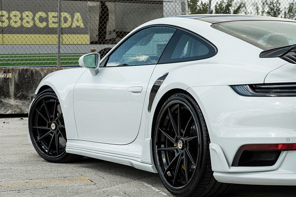 Фото дисков Anrky AN33 Черный сатин на Porsche 911 VIII