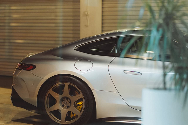Фото дисков Brixton Forged RS01 Матовый графит на Mercedes-Benz AMG GT II