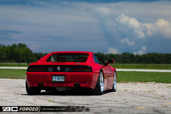 Фото дисков BC Forged LE05 // MLE05 Глянцевый лак на Ferrari 348
