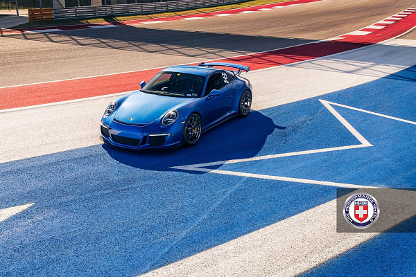 Фото дисков HRE R101 Глянцевый темный лак на Porsche 911 VII