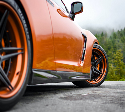 Фото дисков Strasse Wheels SV2T Deep Concave FS на Nissan GT-R