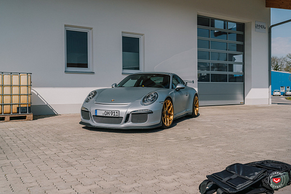 Фото дисков Vossen S21-01 Глянцевое золото на Porsche 911 VII