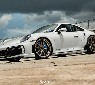 Фото дисков 1886 Wheels XR001 на Porsche 911 VIII