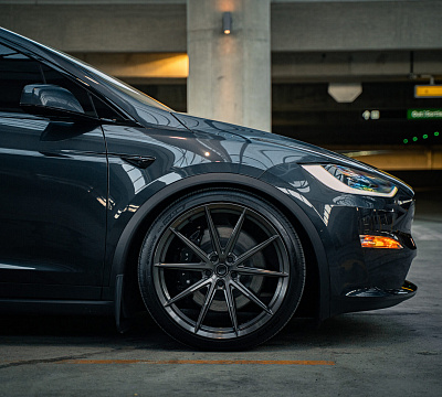 Фото дисков Vossen HFX-2 (5-Lug) на Tesla Model X