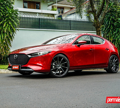 Фото дисков Vossen CVT на Mazda 3 IV