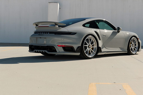 Фото дисков Anrky AN33 Сатиновый лак на Porsche 911 VIII