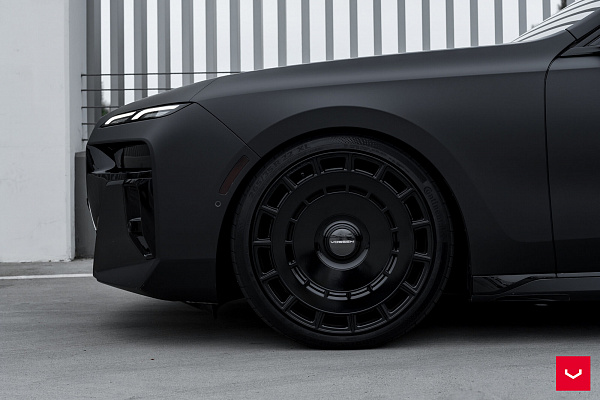 Фото дисков Vossen HF-9 Черный глянец на BMW 7 (G70)