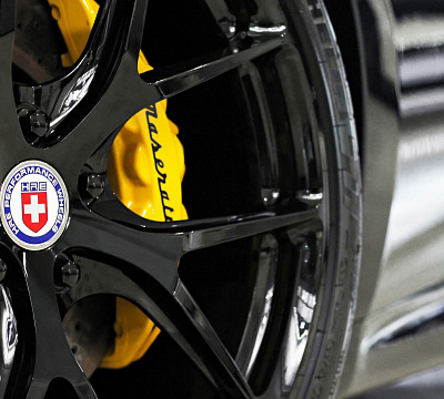 Фото дисков HRE P101 на Maserati GranTurismo I