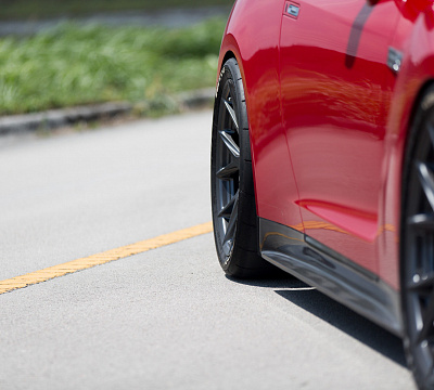 Фото дисков Vossen VFS-6 на Nissan GT-R