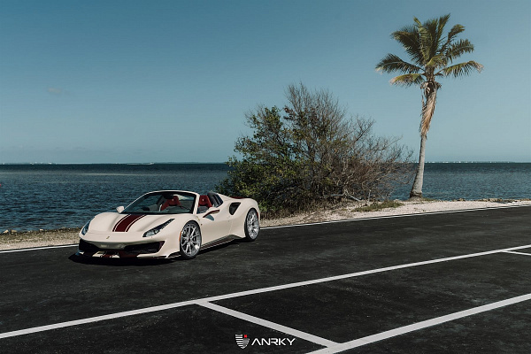 Фото дисков Anrky AN32 Глянцевый лак на Ferrari 488