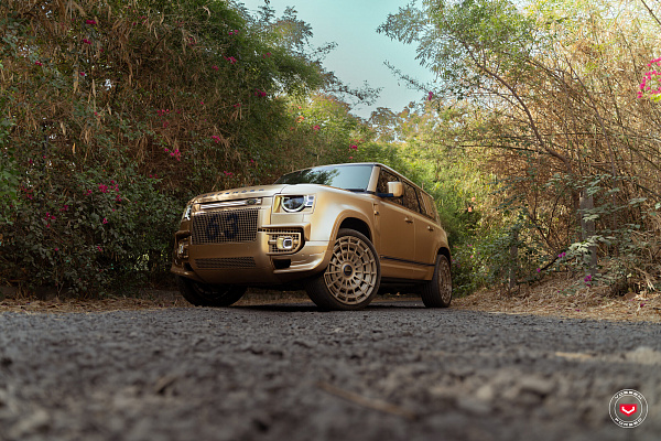 Фото дисков Vossen LC3-12 Глянцевая шампань на Land Rover Defender II