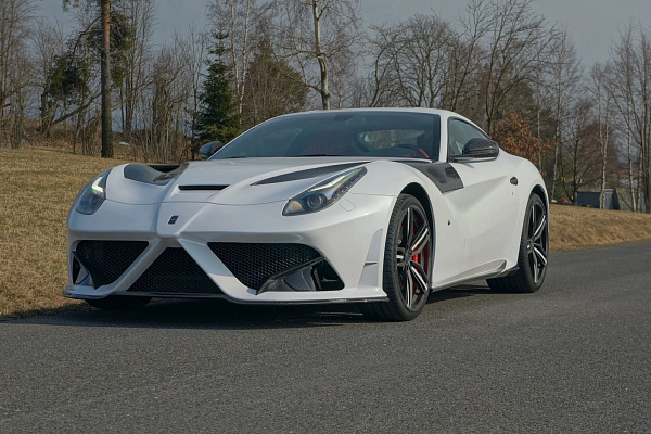 Stallone Ferrari F12
