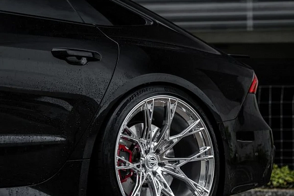Фото дисков ST Wheels ST9 Полированный лак на Audi A/RS 7 (4K)