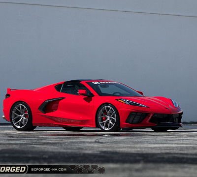 Фото дисков BC Forged RZ21 на Chevrolet Corvette C8