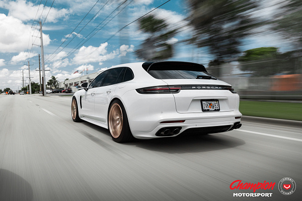 Фото дисков Vossen RS74 Глянцевая медь на Porsche Panamera II