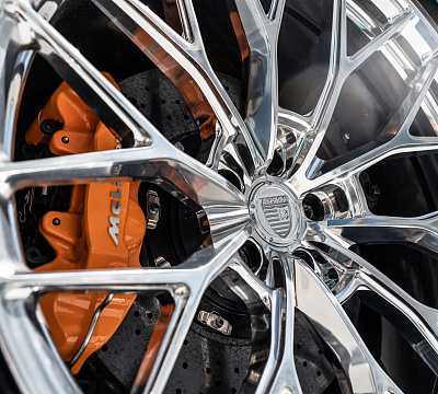 Фото дисков Anrky AN10 на McLaren 600