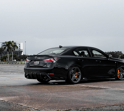 Фото дисков Vossen HF-1 на Lexus GS IV