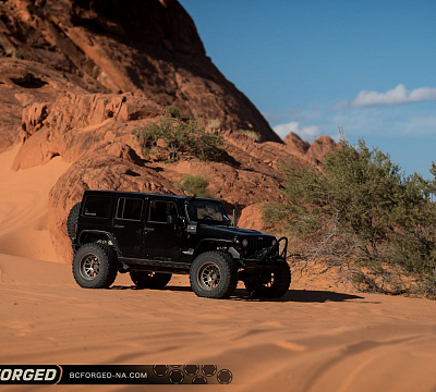 Фото дисков BC Forged LE72 // MLE72 на Jeep Wrangler III (JK)