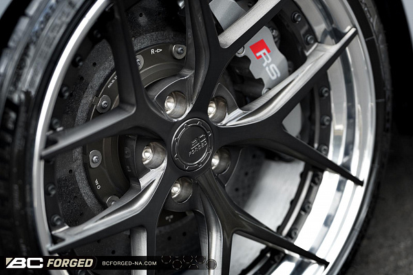 Фото дисков BC Forged HCS21 Глянцевый темный лак на Audi A/S/RS 3 (8V)