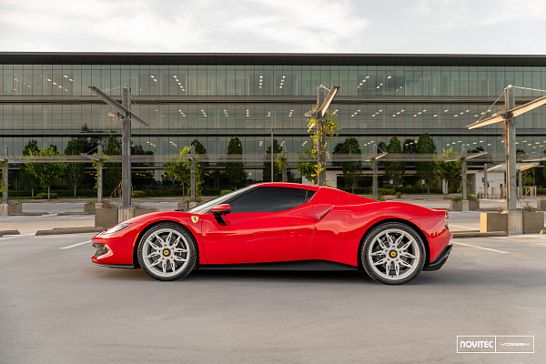 Фото дисков NOVITEC NF11 Белый глянец на Ferrari 296