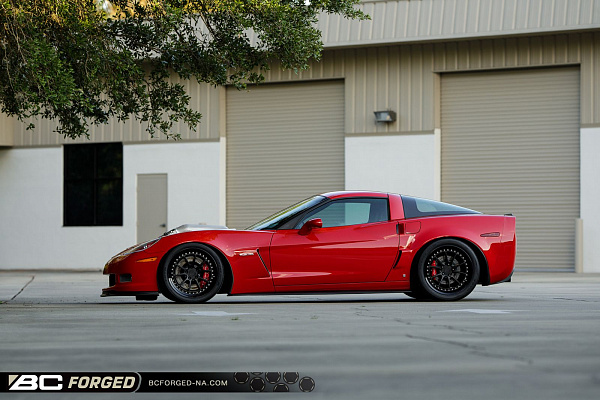 Фото дисков BC Forged LE10 // MLE10 Черный матовый на Chevrolet Corvette C6