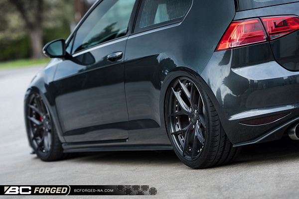 Volkswagen Golf MK7 GTI