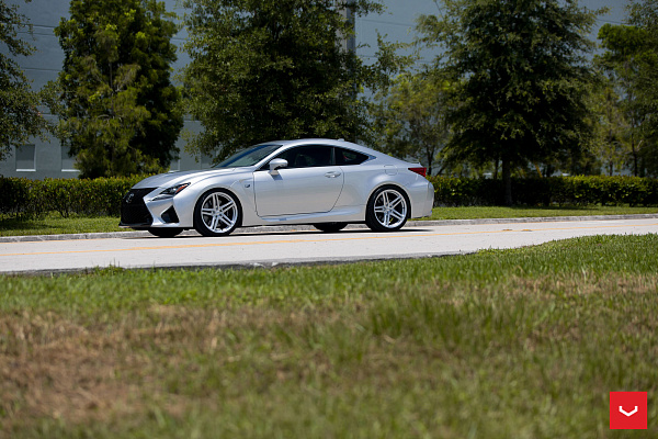 Фото дисков Vossen VFS-5 Серебро на Lexus RC