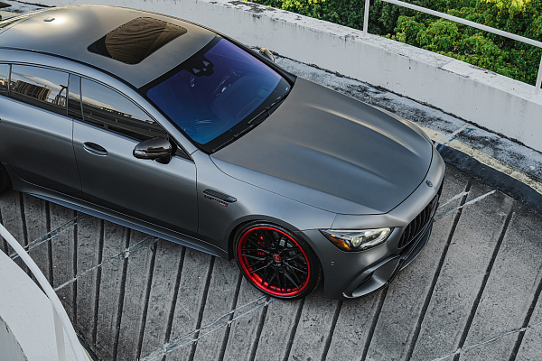 Фото дисков Strasse Wheels SV10M-RS Deep Concave FS Другой цвет на Mercedes-Benz AMG GT I