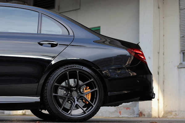 Mercedes-Benz E63S