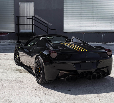Фото дисков HRE S200 на Ferrari 458
